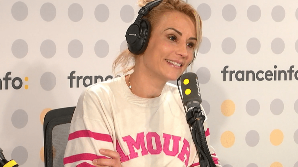 Élodie Gossuin fête les 40 ans du Top 50 sur M6 : "Cette émission a bercé notre enfance"
L’ancienne Miss France et Miss Europe est depuis six ans le visage des divertissements musicaux du groupe et animera l'émission anniversaire mardi soir.
