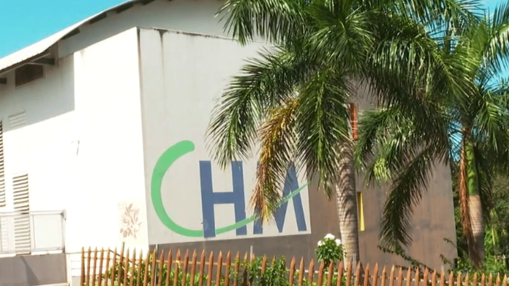Outre-Mer : choléra à Mayotte, droits d’amarrage en Polynésie, La Réunion au Salon de l’agriculture… L’actualité de la semaine
"Outre-mer express" revient, jeudi 22 février, sur l’actualité marquante de Mayotte, de la Polynésie et de l’île de La Réunion.