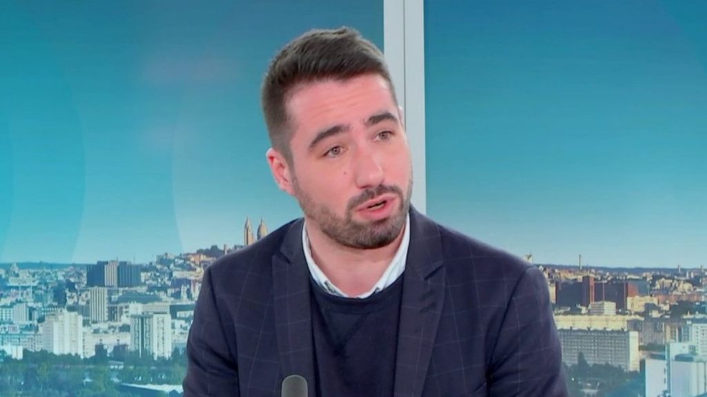 Pédocriminalité : "On peut se réparer", affirme le député LFI Andy Kerbrat, victime d'un prédateur sexuel
Invité du 12/13 info, mardi 27 février, Andy Kerbrat, député La France insoumise (LFI) de Loire-Atlantique, explique les raisons qui l'ont poussé à parler des sévices sexuels qu'il a subis enfant.