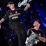 Vidéo
Paris 2024 : le skateur français Aurélien Giraud remporte la Street League à cinq mois des Jeux olympiques
Tout Le Sport a suivi celui qui sera le grand favori de l'épreuve de street dans cinq mois aux Jeux, lors de son intronisation au musée Grévin et pendant la Street League le week-end dernier.