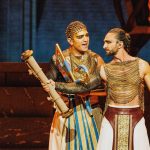 À Épernay, la comédie musicale "Les 10 Commandements" nouvelle version lance sa tournée
Vingt-quatre ans après son premier succès, ce spectacle culte des années 2000 revient sur scène. Plus de 70 dates sont programmées jusqu’en janvier 2025.