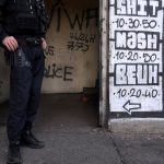 Narcotrafic à Marseille : l'arrestation de Félix Bingui, "un coup dur" pour le clan Yoda
Félix Bingui, le chef d'un des plus puissants gangs de Marseille, a été arrêté au Maroc vendredi.