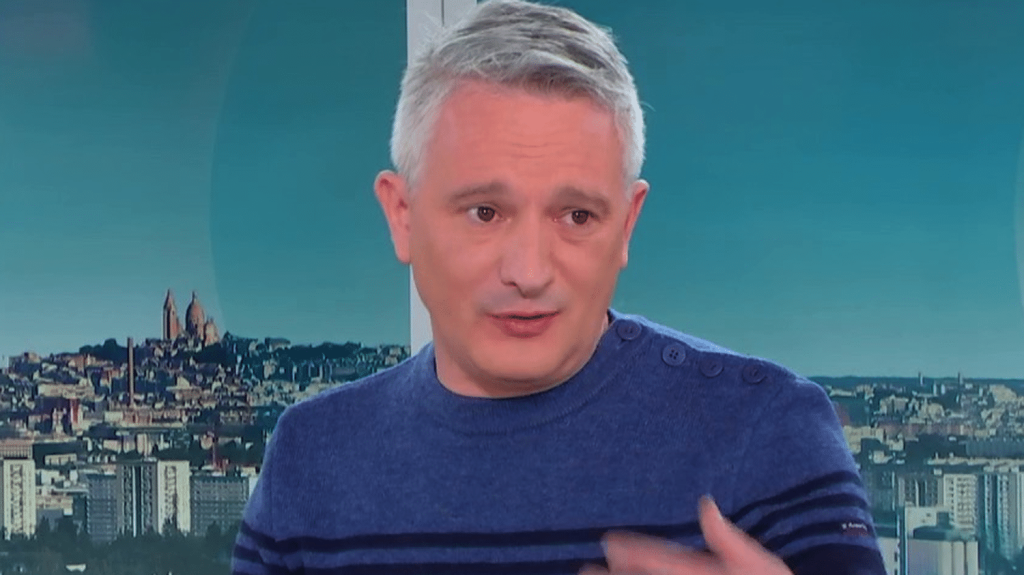 Réforme de l’assurance-chômage : "Le gouvernement s’attaque encore une fois aux pauvres", dénonce Thomas Vacheron
Le gouvernement se réunit à Matignon pour parler du travail. Des annonces sur l’assurance-chômage sont attendues. Thomas Vacheron, secrétaire confédéral de la CGT, était l’invité du 12/13 info, mercredi 27 mars.