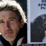 Cédric Sapin-Defour, auteur de "Son odeur après la pluie", sacré aux Trophées de l'édition
Cédric Sapin-Defour, à l'origine d'un best-seller inattendu avec un récit émouvant de la vie de son chien, a été élu auteur de l'année lors des Trophées de l'édition, remis lundi soir à Paris par "Livres Hebdo".