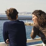 "Une famille" : Christine Angot frappe aux portes de son passé marqué par l'inceste dans un film documentaire bouleversant
Après avoir raconté dans plusieurs livres l'inceste qu'elle a subi adolescente de la part de son père, Christine Angot revient sur cet épisode dans un premier film tranchant, et bouleversant, avec la force d'une tragédie antique.