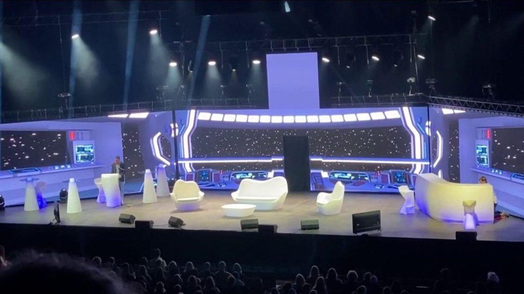 Limoges : un congrès sur les extraterrestres qui suscite l'inquiétude
Du 16 au 18 mars, au Zénith de Limoges, l'association Alliances Célestes organise un congrès sur la venue des extraterrestres. Un évènement qui interroge en raison du caractère complotiste et sectaire de certains de ses intervenants.