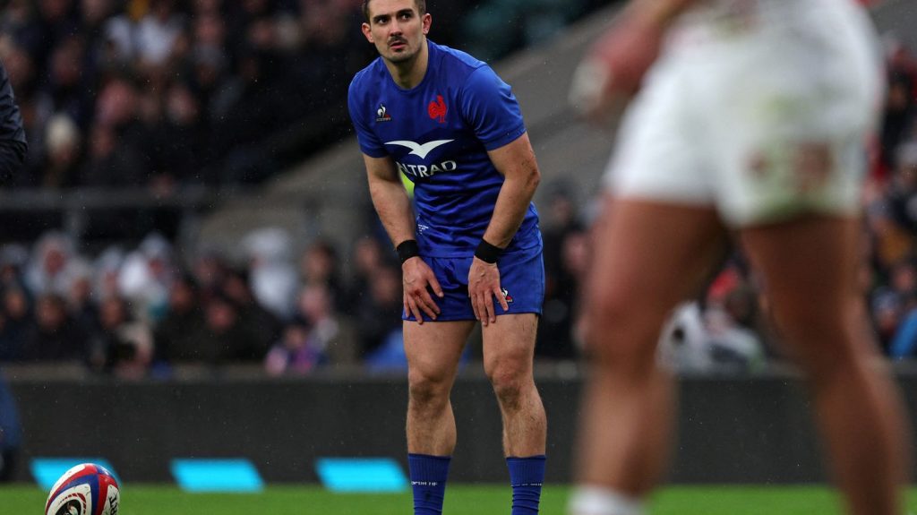 Six nations 2024 : dynamique positive à maintenir, défi physique, face-à-face à l'ouverture… Les clés du Crunch entre le XV de France et l’Angleterre
Les Bleus reçoivent un XV de la Rose en forme pour leur dernier match du Tournoi des six nations, samedi soir.
