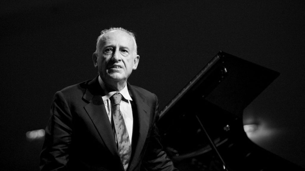 Le pianiste virtuose italien Maurizio Pollini est mort à 82 ans
L'artiste avait annulé des concerts ces dernières années en raison d'une santé fragile.