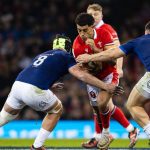 Six nations 2024 : les espaces dans la défense, le dernier chantier tricolore avant le Crunch
Après trois essais trop facilement encaissés à Cardiff, la défense tricolore sera attendue au tournant lors du choc de la dernière journée face à l’Angleterre, samedi à Lyon.