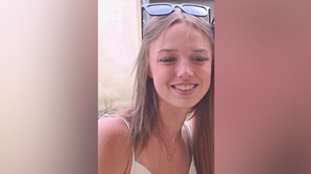 Disparition de Lina en Alsace : trois personnes placées en garde à vue
Les enquêteurs se penchent sur des incohérences d'emploi du temps de ce couple et d'un homme.