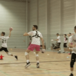 Dodgeball : la version adulte de la balle aux prisonniers
Présent sur le plateau du 8 Heures, mercredi 13 mars, le journaliste Samuel Ollivier s'intéresse au dodgeball, la balle aux prisonniers pour les adultes. France Télévisions est allé à la rencontre du Licorne Dodgeball Club en Essonne.