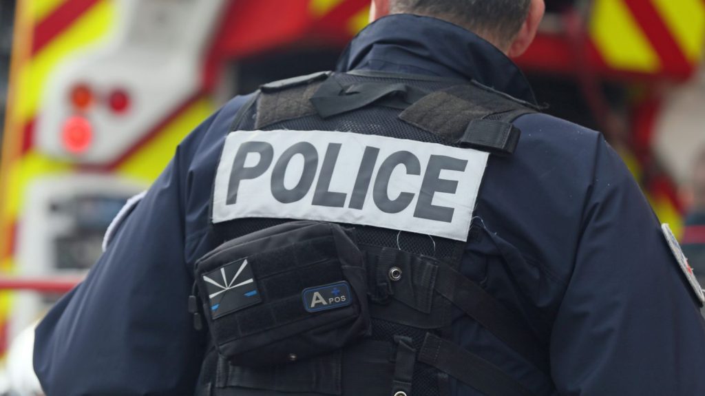 Isère : une enquête pour "assassinat" ouverte après la mort d'un homme, tué par balle à Échirolles
La victime a été touchée par au moins deux balles, mardi soir. Les suspects sont en fuite.