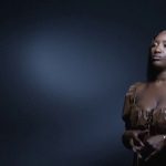 Paris 2024 : une enquête ouverte pour racisme à l'encontre d'Aya Nakamura
Pressentie pour chanter du Édith Piaf lors de la cérémonie d'ouverture des Jeux olympiques, l'artiste a été la cible d'attaques de la part de certains groupes d'extrême-droite.