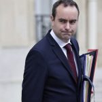 Armées : le gouvernement annonce une enveloppe de deux milliards d'euros pour "l'intelligence artificielle de défense"
Cette somme concerne la période 2024-2030, fait savoir le ministre des Armées, Sébastien Lecornu, vendredi, dans "Les Echos".