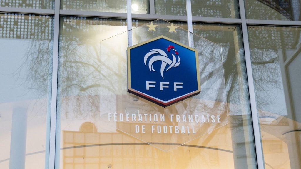 Football : l'équipe de France masculine va se déplacer en train pour un match amical à Metz, en juin
Le président de la Fédération française de football, Philippe Diallo, avait évoqué cette possibilité au mois d'octobre.