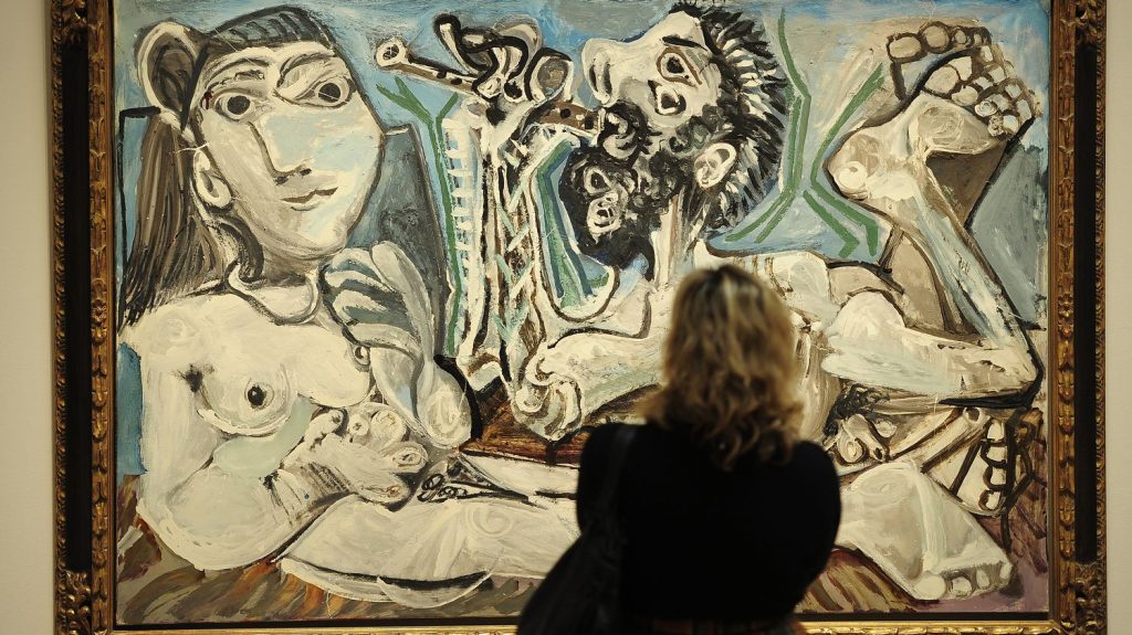 Quatre cents œuvres de Picasso exposées à Paris retracent la vie de l'artiste espagnol
Le musée national Picasso propose un nouvel accrochage de sa collection : 400 œuvres sont présentées depuis mardi. Une exposition qui retrace l'ensemble du travail du peintre espagnol.