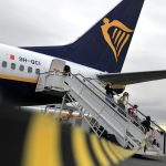 Transport aérien : la fréquentation des aéroports français en hausse, même si certains souffrent de l'interdiction des vols courts
Les aéroports français peuvent dire merci aux compagnies aériennes low-cost. L’activité de ces dernières contribue largement à la reprise du trafic dans les airs. Cependant, certaines villes voient leurs aérogares subir la concurrence du rail et la baisse des voyages d’affaires.
