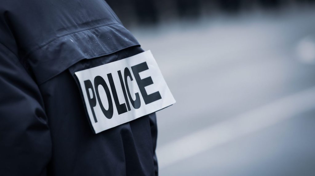 Rhône : un couple placé en garde à vue après la découverte d'un kilo d'explosif chez lui à Lyon
La femme est soupçonnée de confectionner des explosifs dans leur logement et de les proposer à la vente sur les réseaux sociaux.