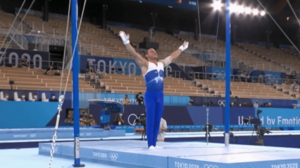 Paris 2024 : Samir Aït Saïd, le gymnaste qui ne renonce jamais
Présent sur le plateau du 8 Heures, lundi 11 mars, le journaliste Samuel Ollivier s'intéresse à Samir Aït Saïd, un gymnaste français âgé de 34 ans. Après plusieurs blessures durant sa carrière, l'athlète rêve de disputer les Jeux olympiques de Paris 2024.
