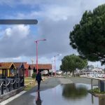 Grandes marées : des inondations à Bordeaux
Placée en vigilance orange crue et vagues submersion, lundi 11 mars, par Météo France, la Gironde a été touchée par les intempéries, à l’image de Bordeaux. Plusieurs routes ont été inondées dans la ville.
