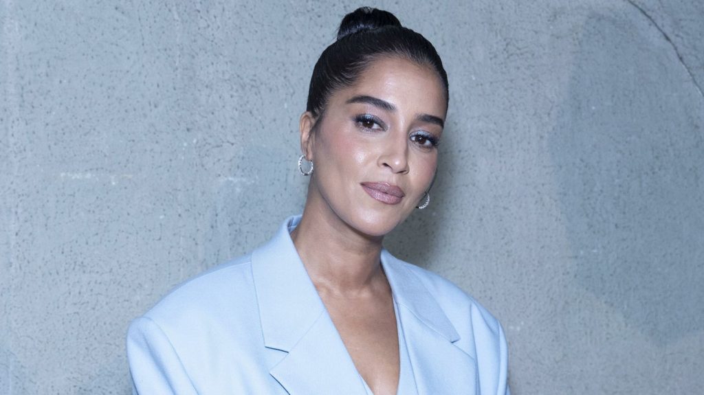 Leïla Bekhti dans le film "La Nouvelle Femme" : "Mon personnage représente la société qui détourne le regard de ses enfants handicapés"
Tous les jours, une personnalité s'invite dans le monde d'Élodie Suigo. Mercredi 13 mars 2024 : La comédienne, Leïla Bekhti. Elle est à l’affiche du nouveau film de Léa Todorov : "La Nouvelle femme" qui sort aujourd’hui.