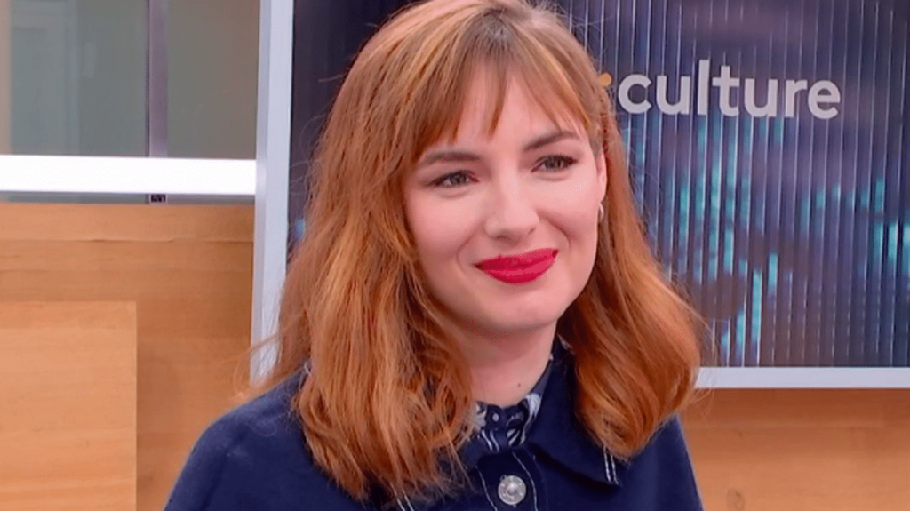 Cinéma : à l'affiche de "Bis Repetita", Louise Bourgoin dans un rôle "jubilatoire"
Invitée dans l’interview culture du 19/20 info du samedi 16 mars, Louise Bourgoin joue une professeur de latin dans le film "Bis Repetita". Elle raconte l’histoire du film, ainsi que son enthousiasme pour le rôle.