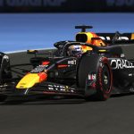 F1 : Max Verstappen en pole position au Grand Prix d'Arabie saoudite, Charles Leclerc deuxième
Le Néerlandais est arrivé en tête des essais qualificatifs du Grand Prix d’Arabie saoudite au volant de sa Red Bull, vendredi à Djeddah. Il partira en pole samedi devant Charles Leclerc (Ferrari) et son coéquipier Sergio Pérez.