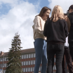 Hauts-de-France : des lycées visés par des menaces terroristes
Des mails terrifiants ont été envoyés à des élèves de cinq collèges et lycées de l’académie d’Amiens (Somme). Des messages à caractère terroriste qui menacent de faire exploser, lundi 25 mars, 122 établissements. Les élèves, parents et professeurs sont inquiets.