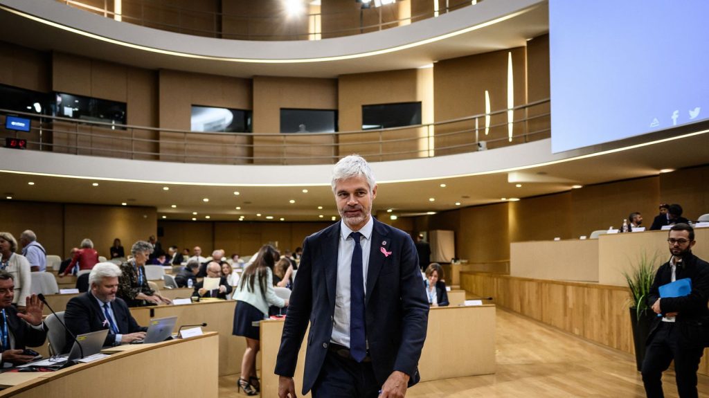 Auvergne-Rhône-Alpes : les écologistes lancent un observatoire du "Wauquisme" contre le président de région Laurent Wauquiez
Les élus écologistes de la deuxième région de France ont lancé une nouvelle initiative contre le président LR de la région, Laurent Wauquiez.