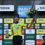 Vidéo
Paris-Nice 2024 : Olav Kooij s'offre une deuxième victoire devant Mads Pedersen... Le résumé de la cinquième étape
Déjà vainqueur le premier jour aux Mureaux, le sprinteur néerlandais s'est imposé, jeudi, sur la cinquième étape entre Saint-Sauveur-de-Montagut et Sisteron. L'Australien Luke Plapp conserve le maillot jaune.