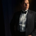 Ricky Martin incarne Robert dans "Palm Royale" : "Jouer est comme une psychanalyse"
"Palm Royale" se déroule dans un cercle huppé de femmes, à Palm Beach, en Floride dans les années 60. La série satirique raconte la tentative de l'héroïne d'entrer dans ce cénacle. À ses côtés, Ricky Martin revient dans le petit écran dans le rôle d'un majordome. "Palm Royale" est disponible sur Apple TV+.
