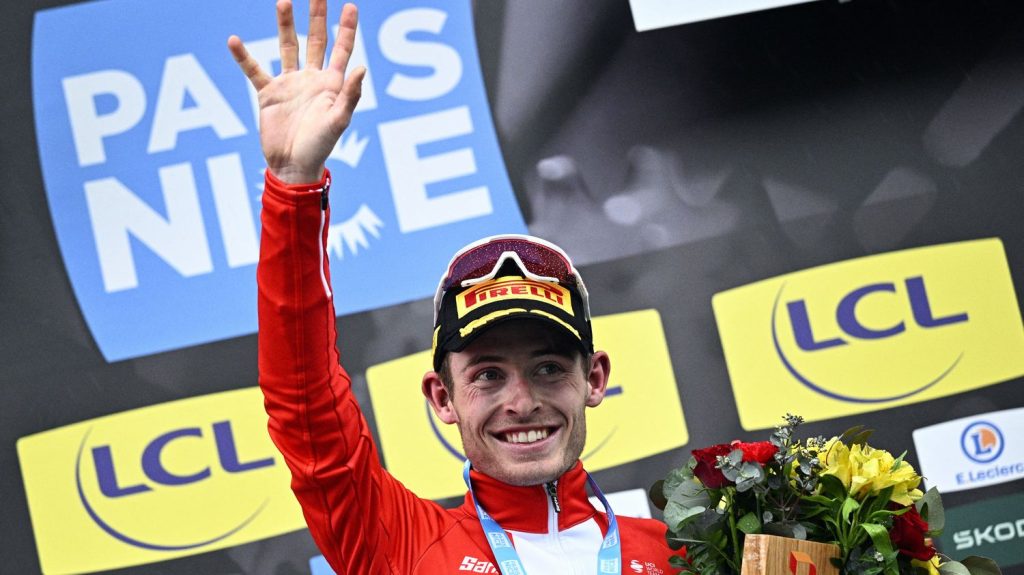 Vidéo
Paris-Nice 2024 : Mattias Skjelmose vainqueur devant le nouveau leader, Brandon McNulty... Le résumé de la 6e étape
Le Danois a levé les bras devant l'Américain, nouveau maillot jaune à deux jours de l'arrivée finale à Nice.