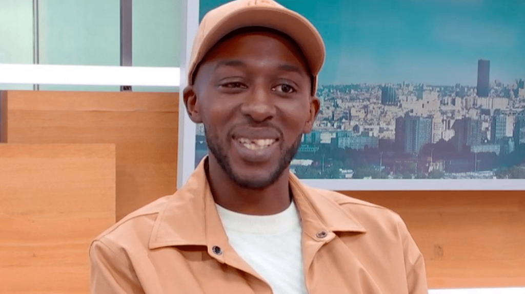 Gastronomie : "Quand on était plus jeunes, ce n’était pas dans les mœurs de nos parents d’aller dans une bonne boulangerie", affirme Silax, pâtissier à Fontenay-sous-Bois
La pâtissier star Silamaka Soukouna, dit "Silax", présente ses créations et revient sur son parcours dans le 12/13 info du lundi 25 mars.
