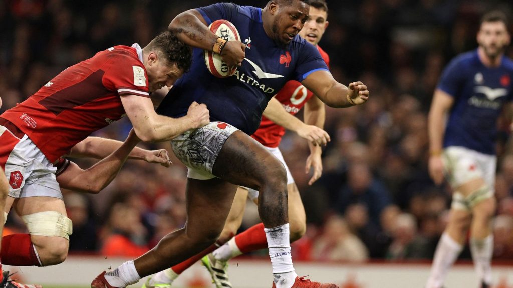 Six nations 2024 : Colombe, Meafou, Depoortere et Barré, une première "extraordinaire" avec le XV de France à Cardiff
Ces quatre jeunes Bleus ont fêté leur première sélection internationale avec une large victoire française (45-24) au pays de Galles, dimanche.