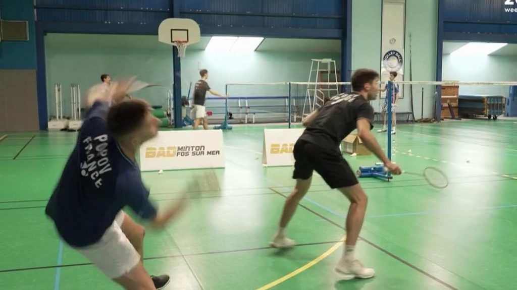 Jeux de Paris 2024 : les frères Popov s’affrontent pour une qualification concernant l'épreuve de badminton
Les frères Popov ont des rêves olympiques en badminton. Mais cette fois, ils sont en concurrence pour représenter la France, seul l’un d’entre eux pourra se qualifier pour les Jeux olympiques de Paris.