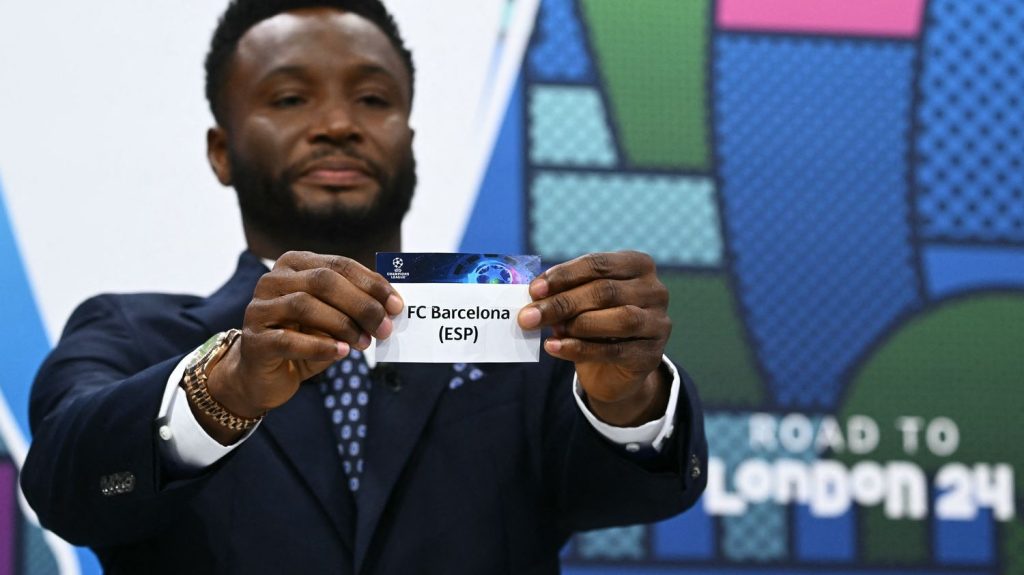 Football : revivez les tirages au sort du PSG, de l'OM et de Lille en quarts de finale de Coupes d'Europe
Après sa qualification aisée aux dépens de la Real Sociedad, le PSG connaît son adversaire pour les quarts de finale, vendredi, qui l'emmenera de nouveau en Espagne, puisqu'il s'agira pour la sixième fois du FC Barcelone.