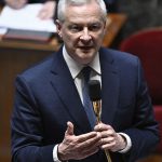 Déficit public : quelles sont les pistes du gouvernement pour redresser les comptes de l'Etat ?
L'exécutif envisage notamment de freiner les dépenses concernant l'assurance-chômage et n'exclut pas un durcissement de la taxation des "superprofits" des énergéticiens.