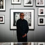 La première rétrospective du photographe de mode Paolo Roversi au Palais Galliera : un moment suspendu et poétique, une quête de la beauté
L'exposition qui réunit 140 œuvres dont des images inédites, des tirages Polaroid et des archives (magazines, catalogues…) dévoile le parcours professionnel et artistique de ce photographe de mode. Bluffant de maîtrise et de poésie.
