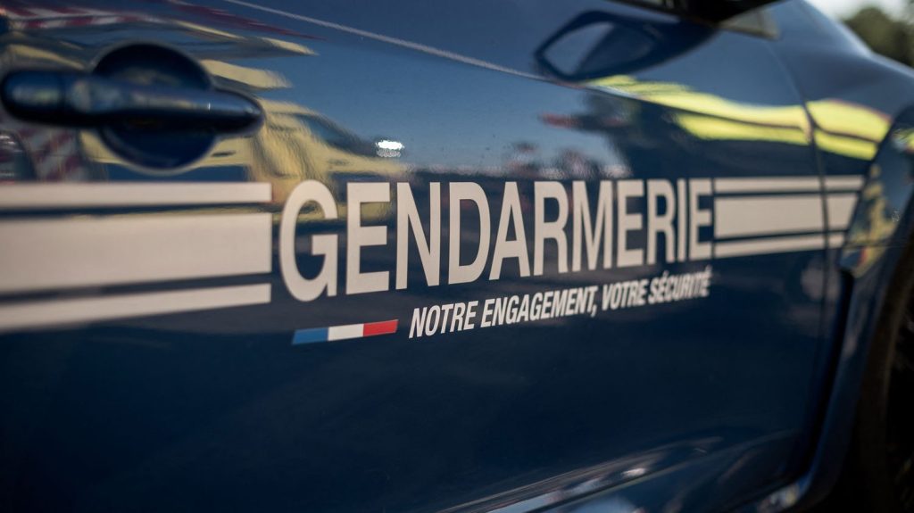 Bagarre mortelle devant une boîte de nuit dans les Hautes-Pyrénées : les suspects placés sous contrôle judiciaire
Les trois suspects dans la bagarre mortelle qui s'est déroulée devant une boîte de nuit à Saint-Lary Soulan au début du mois ont été libérés et placés sous contrôle judiciaire. Ils ont interdiction de revenir dans le département.