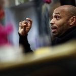 Paris 2024 : pour Thierry Henry, "disputer l'Euro et les JO est possible"
Le sélectionneur des Bleuets Thierry Henry s'est montré ouvert à l'idée de voir des joueurs enchaîner après l'Euro.