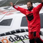 Voile : "Je suis ivre d'émotions", dit Thomas Coville, deuxième de l'Arkea Ultim Challenge
Le skipper breton, arrivé à Brest deux jours après Charles Caudrelier, a bouclé son tour du monde en solitaire en trimaran géant en 52 jours.