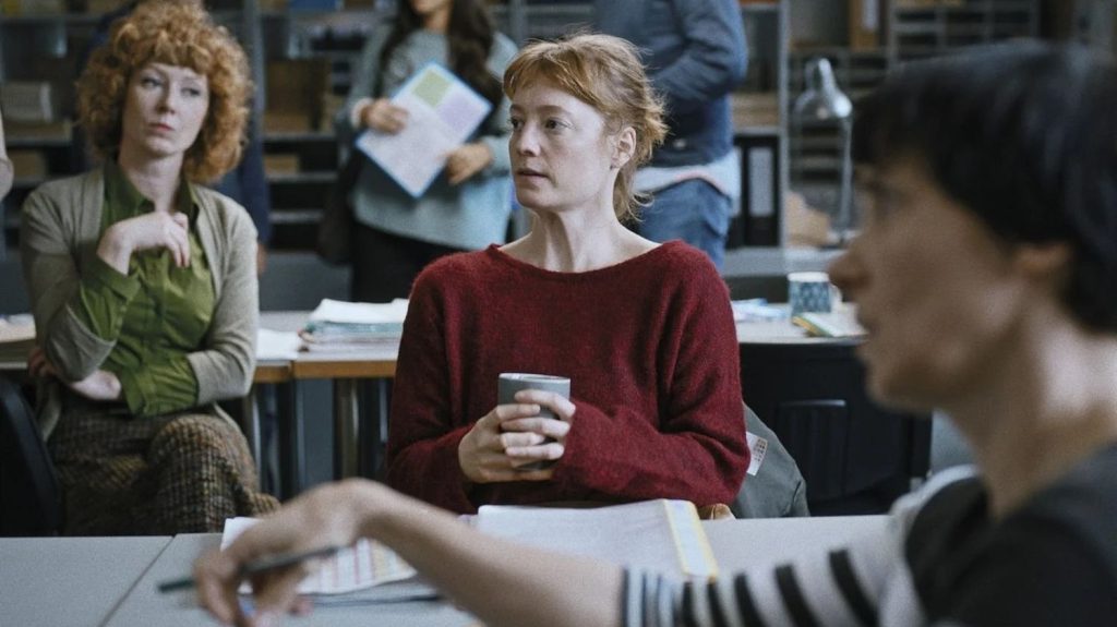 "La Salle des profs" : le cauchemar d’une enseignante dans un thriller captivant
Premier film sortant en salles en France du réalisateur allemand İlker Çatak, "La Salle des profs" est en lice aux Oscars, dans la catégorie du meilleur film international.