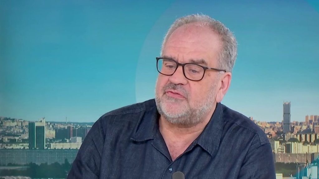 Oscar pour Anatomie d'une chute : "On peut s'en réjouir", confie un journaliste cinéma
Laurent Delmas, journaliste cinéma sur France Inter, est revenu sur la victoire du film français Anatomie d’une chute, réalisé par Justine Triet, dans la catégorie de l’Oscar du meilleur scénario original.