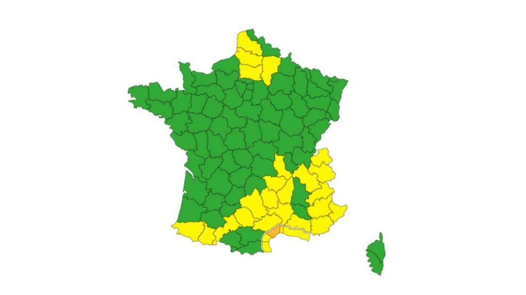 Le département de l'Hérault placé en vigilance orange "vagues-submersion" pour mardi
Météo-France anticipe un "épisode de fortes vagues" qui nécessitera "une vigilance toute particulière en raison de niveaux marins élevés".