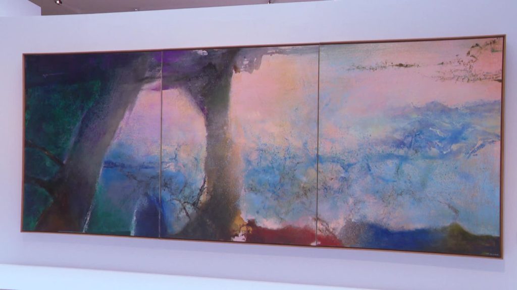 L'"Hommage à Claude Monet" de Zao Wou-Ki au cœur d’une exposition à Deauville consacrée au peintre sino-français
Aux Franciscaines de Deauville, l'exposition "Zao Wou-Ki, les allées d'un autre monde", propose de découvrir une partie de l'œuvre pluridisciplinaire de cet artiste aux multiples sources d’inspiration et formes d’expression.
