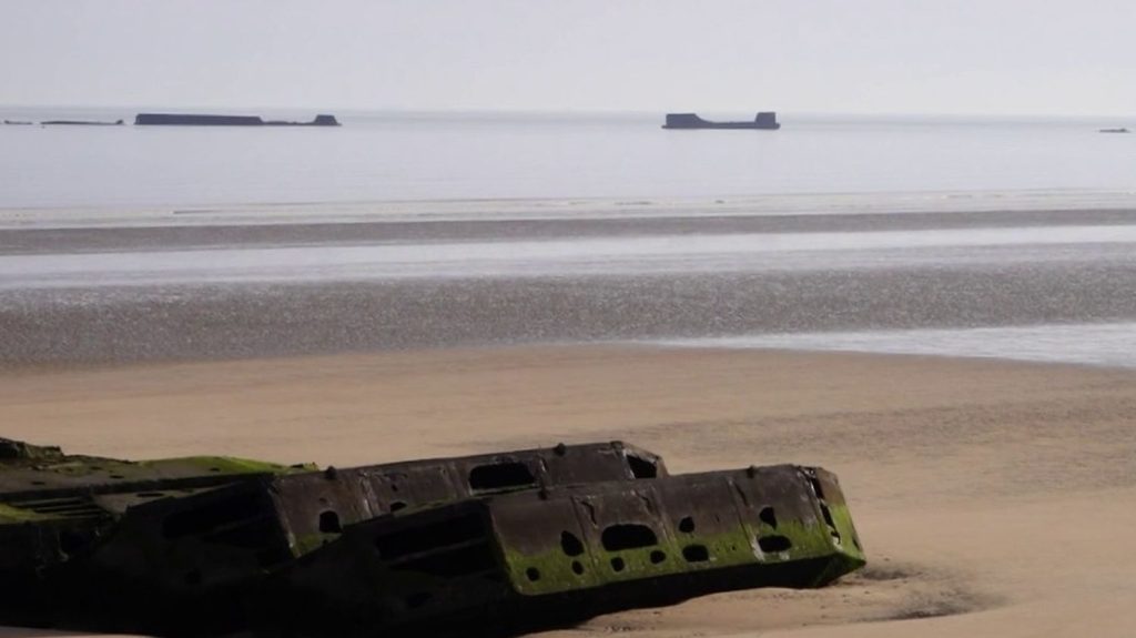 Anniversaire du Débarquement : les touristes affluent en Normandie
Omaha Beach, cette plage historique du Bessin et une des locomotives du tourisme local, est l’un des témoins de l’une des pages les plus importantes de l’Histoire : celle du Débarquement de Normandie.