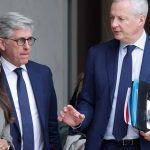 Économie : le gouvernement souhaite banaliser le verdict des agences de notation
À nouveau, à partir de vendredi, les agences de notation vont commencer à se prononcer sur les finances publiques de la France. Au gouvernement, on fait tout pour minimiser l'importance de ce moment.