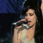 Musique : Amy Winehouse, une étoile du rock éteinte trop tôt
Torturée et talentueuse, l'histoire d'Amy Winehouse a été adaptée pour le cinéma. Le film "Back to Black", en salle mercredi 24 avril, revient sur sa carrière fulgurante.