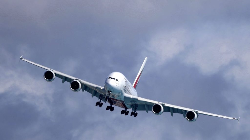 Aéronautique : le secteur en plein boom dope la croissance économique française
Le dynamisme du secteur aérien ressort nettement de la dernière note conjoncturelle de l’Insee pour le mois de mars.