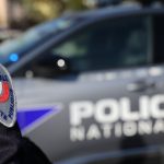 Rillieux-la-Pape : un fourgon contenant des bijoux de luxe braqué, les auteurs en fuite
La fourgon a été bloqué par deux voitures avant d'être incendié.